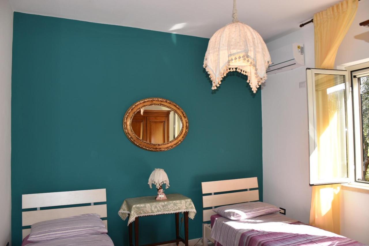 Villa Tina ซานตามาเรีย ดิ กาสเตลลาบาเต ภายนอก รูปภาพ