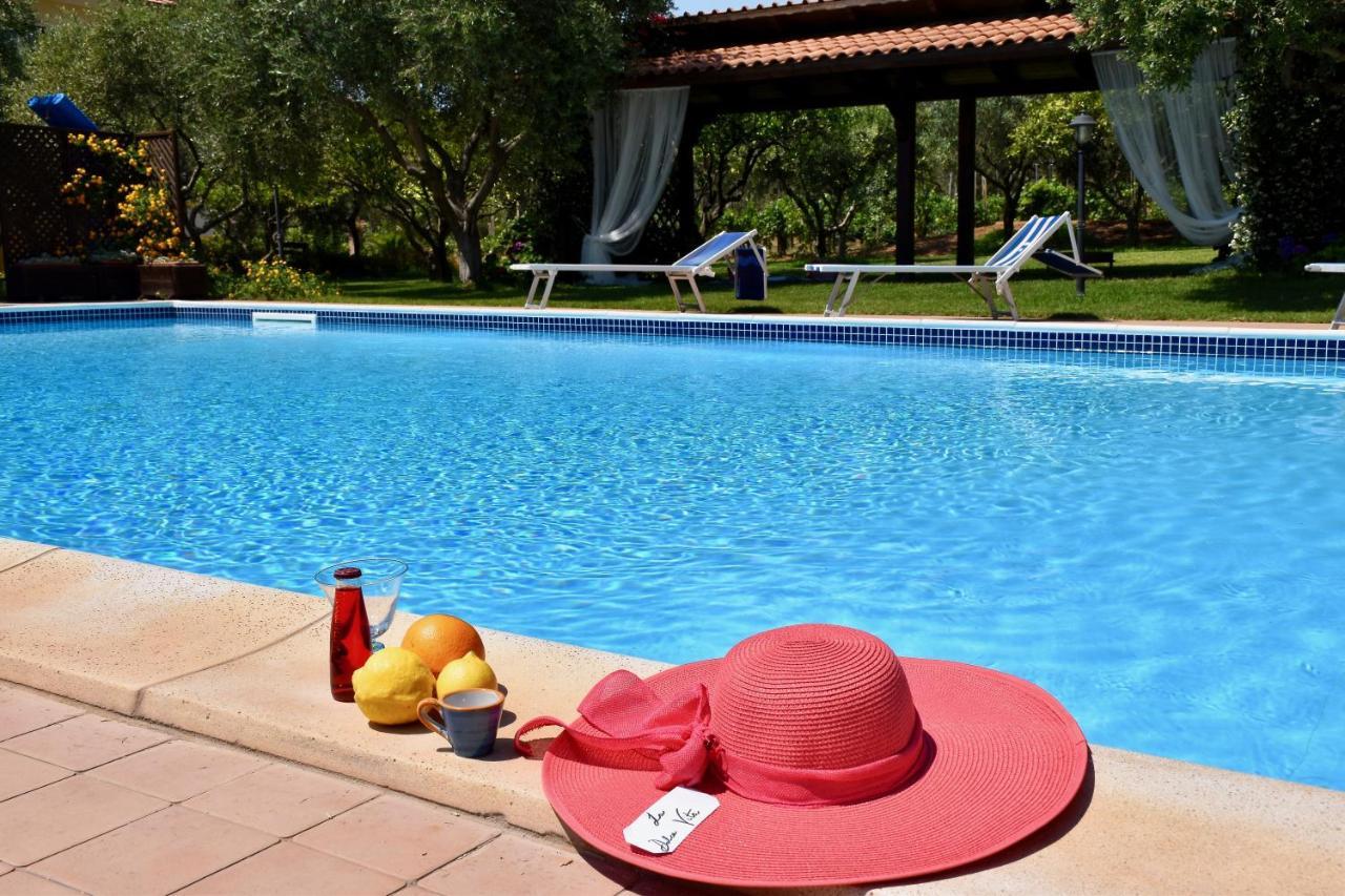 Villa Tina ซานตามาเรีย ดิ กาสเตลลาบาเต ภายนอก รูปภาพ